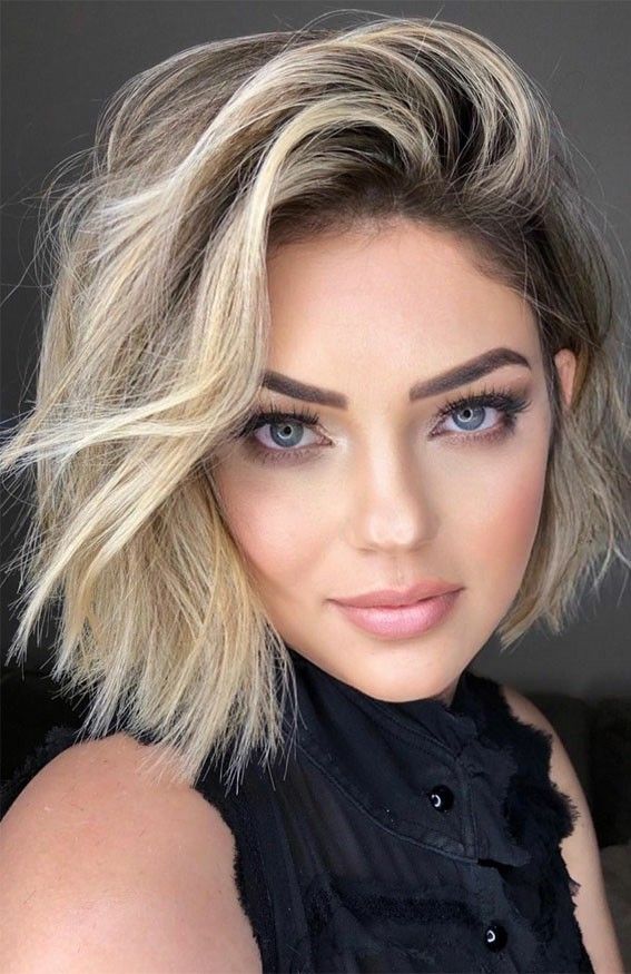 Kurze Frisuren, die 2023 im Trend liegen werden