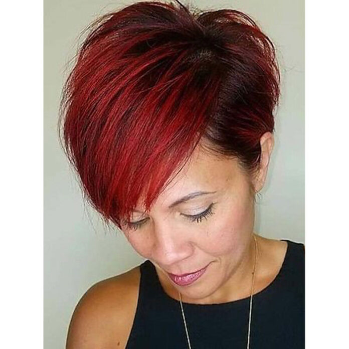 Kurze Haare Rote Strähnen