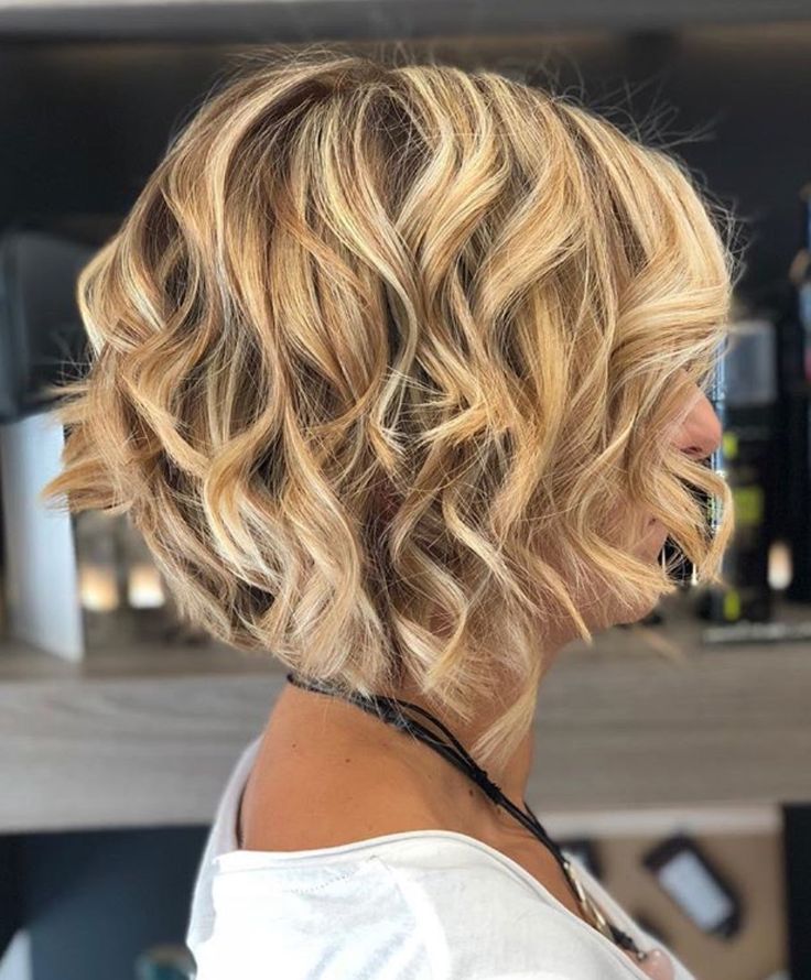 30 Gorgeous Long Pixie Hairstyles for 2024